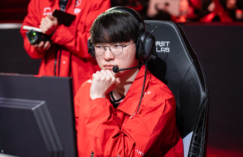 星空体育-关于Faker在皇家马德里比赛中比赛规则变更,出色发挥引发热议!比赛高潮迭起的信息