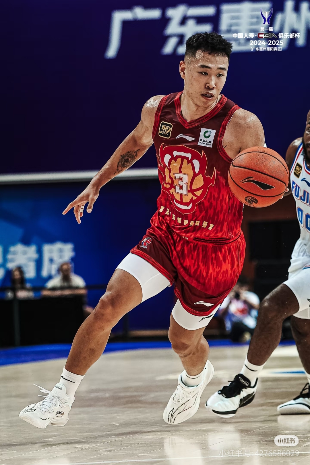 星空体育-今夜体能课后，辽宁本钢强势反弹备战欧篮联，气氛紧张，训练强度明显提升的简单介绍