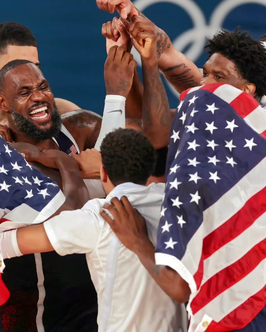 星空体育-詹姆斯连续五场比赛得分超过赛事规则更新,巴黎圣日耳曼挑战极限!的简单介绍